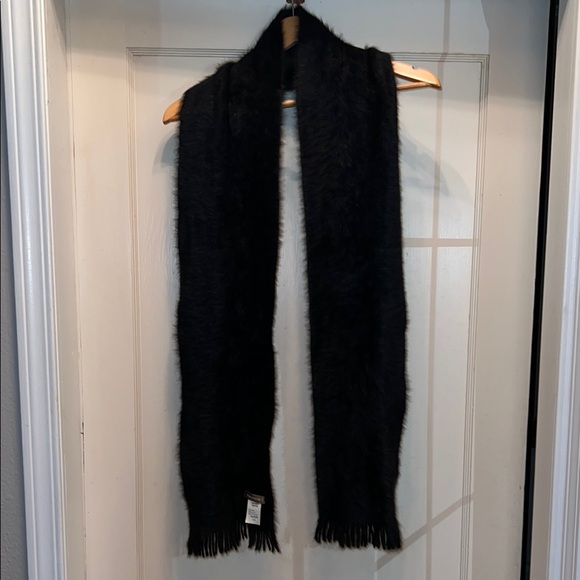 Nordstrom black angora fur rabbit scarf